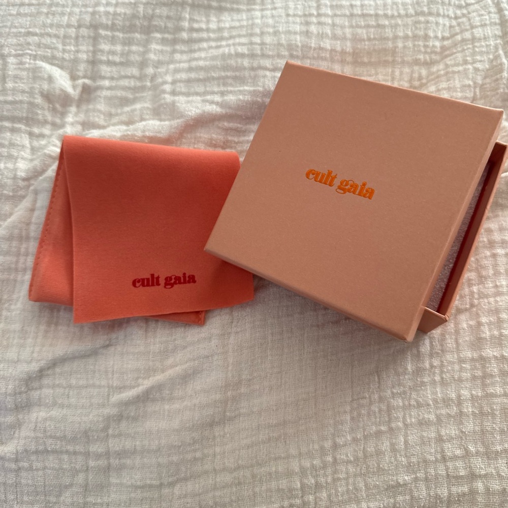 Cult Gaia Peach Jewelry Box Set
